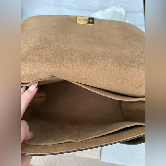 Louis Vuitton Marignan Handbag Monogram Canvas in Sesame - Picture 14 of 17